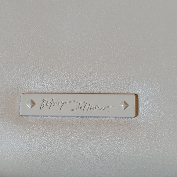 Betsy Johnson Purse NWT - Picture 3 of 8
